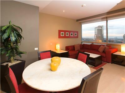 Apartahotel Hausuites 4*